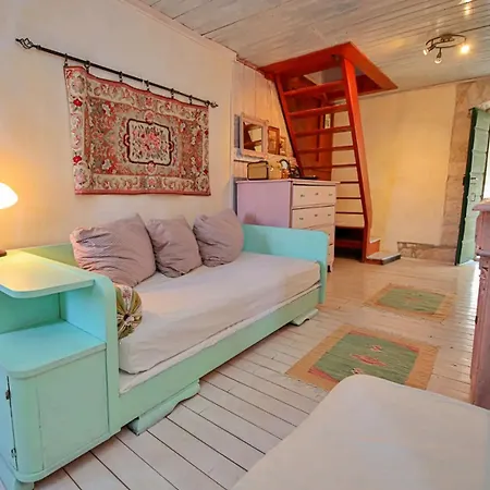 Gora - Sea View Holiday home Lozisce
